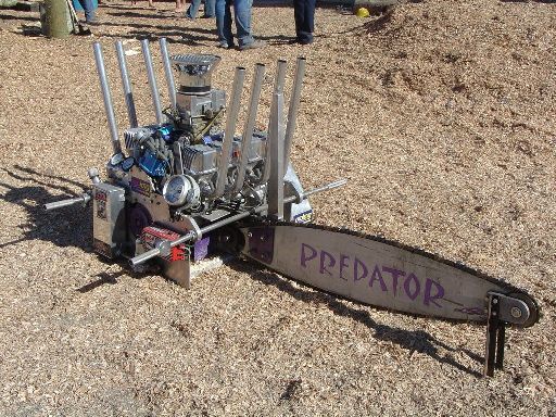 V8 Chainsaw
